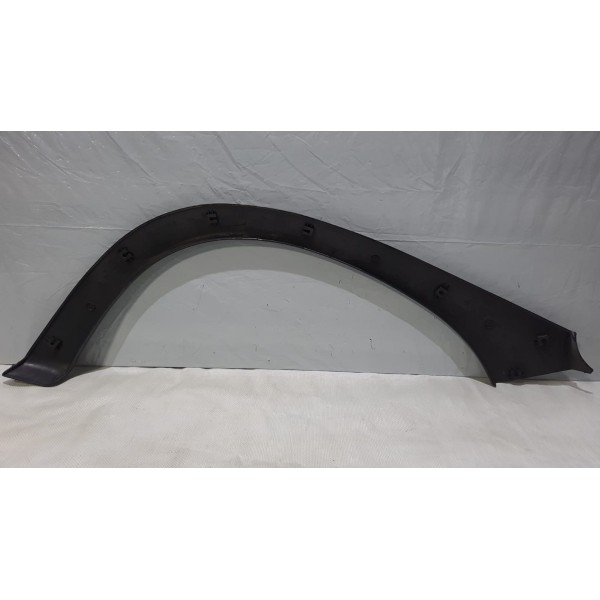 Moldura Paralama Traseiro Direito Corsa Hatch 98 99 00 01 02