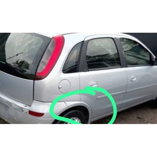 Modura Aplique Pára-lama Traseiro Direito Corsa Hatch