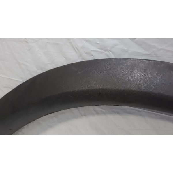 Moldura Paralama Fosca Dianteiro Direito Corsa 1994 Á 2012