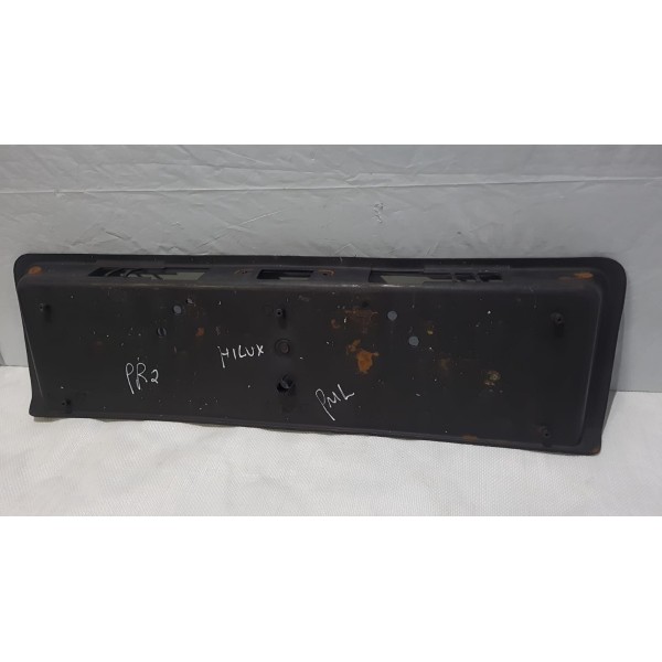 Moldura Da Placa Traseira Hilux 05/15 Para Parafusar