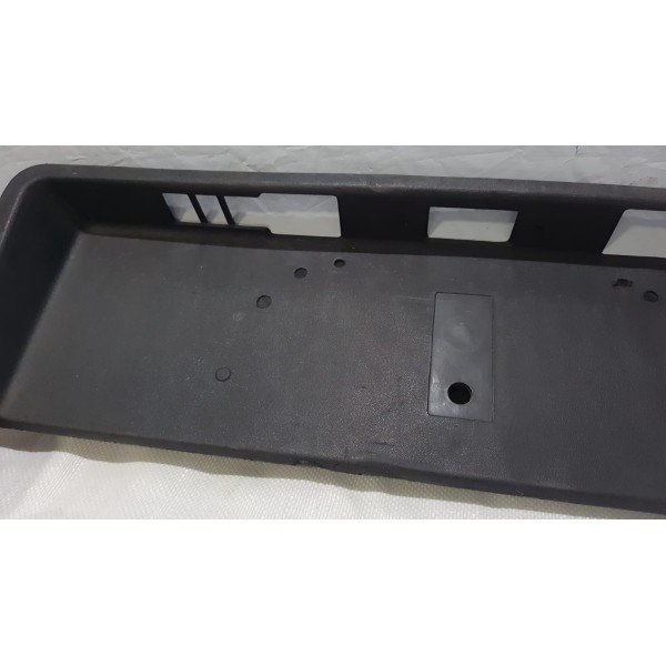 Moldura Da Placa Traseira Hilux 05/15 Para Parafusar