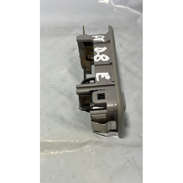 Luz Teto Cortesia Esquerda Veloster Sonata Creta Sportage