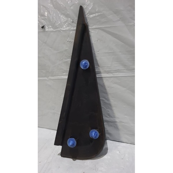 Acab. Externo Porta Traseira Direita  Duster 2014 822347891r