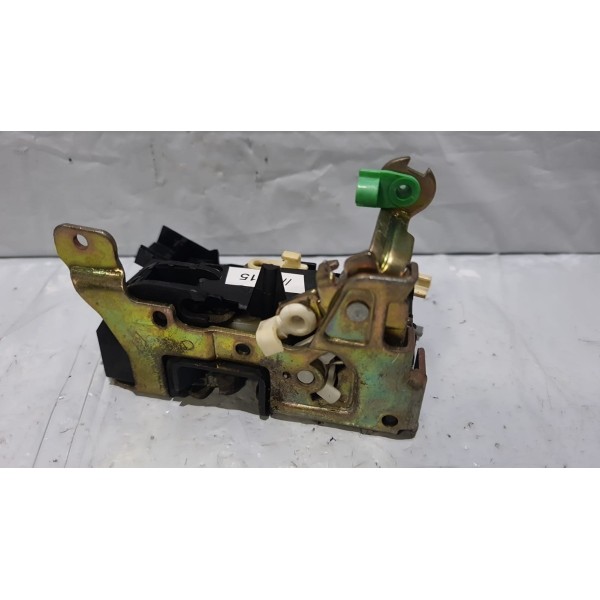 Fechadura Porta Dianteira Direita Manual Clio 2002/2012