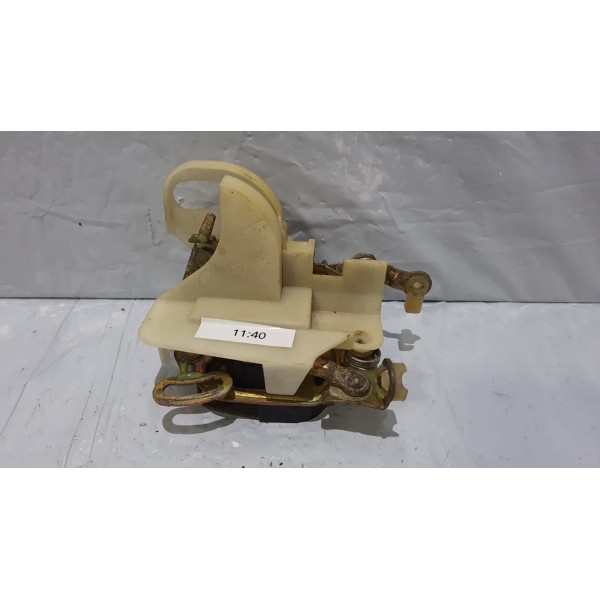 Fechadura Dianteira Esquerda Corsa 2portas  1995 A 2002