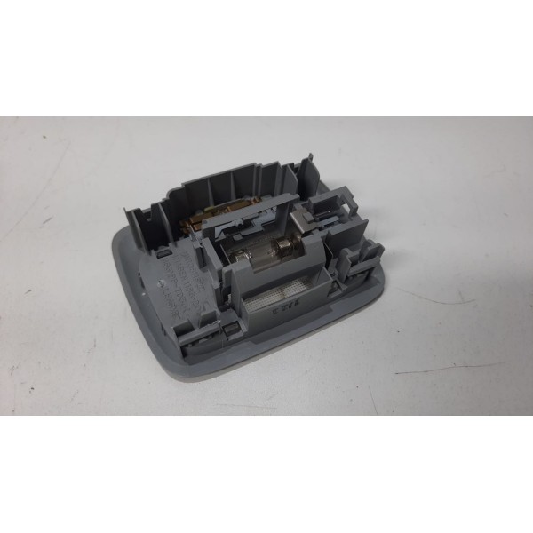 Luz De Teto Cortesia Traseira Mitsubishi Asx 2011/2016