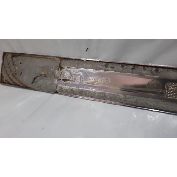 Friso Porta Dianteira Esquerda Grand Siena Orig 100190614