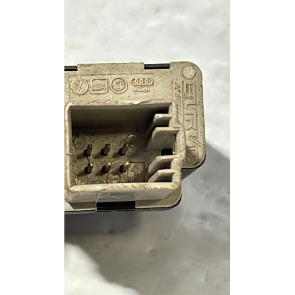 Botão Trava Vidro Polo Crossfox Fox Spacefox 05/11 5z4959859