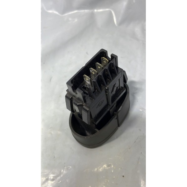 Botão Desembaçador Do Vidro Traseiro Renault Scenic 432965b