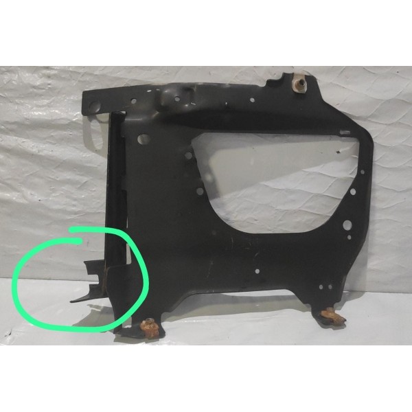 Suporte Parachoque Diante Esquerdo Dodge Ram 16 Á 18 Detalhe