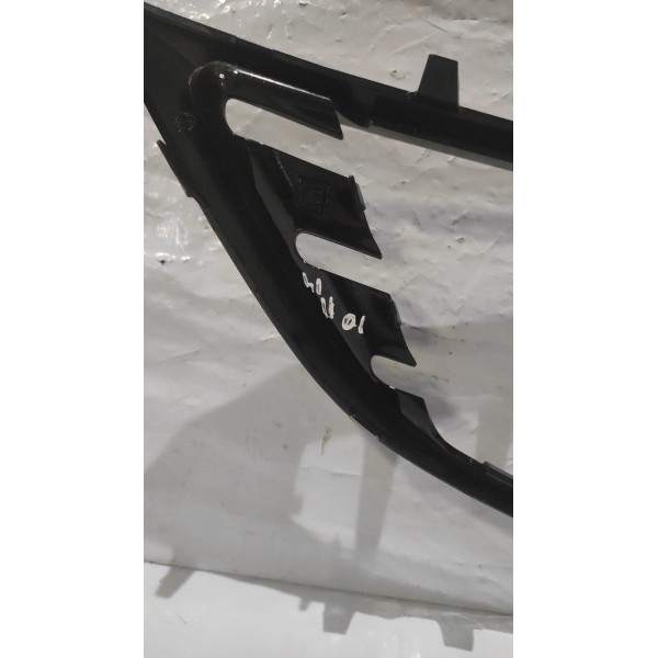 Moldura Inferior Da Grade Onix Prisma 2013 A 2016 Original