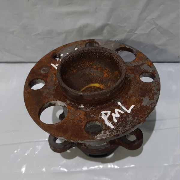 Cubo Traseiro Nissan Kicks 2015 2016 2017 2018 2020