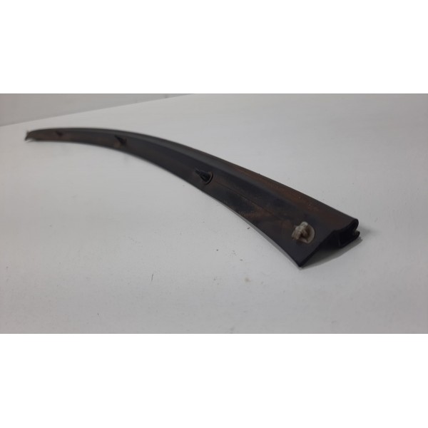 Borracha Inferior Porta Traseir Direita Mitsubishi Asx 10/16