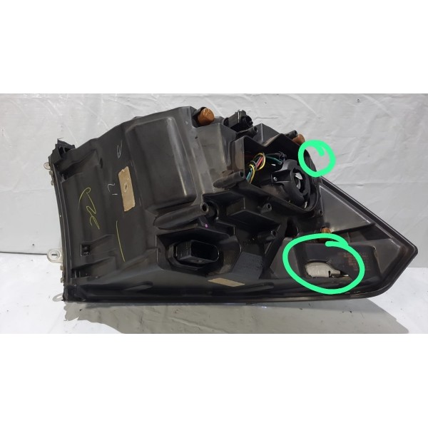 Farol Led Dodge Ram 2015 2016 2017 2018 Direito Com Detalhe