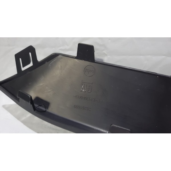 Aplique Moldura Parachoque Diant Tracker 2020/2022 26261699