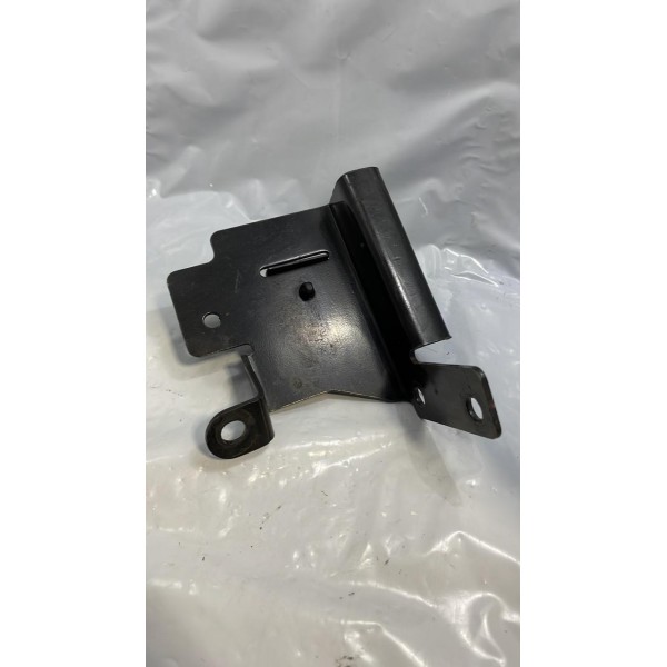 Suporte Cobertura Correia Dianteira Motor Vw Bora Golf 2001