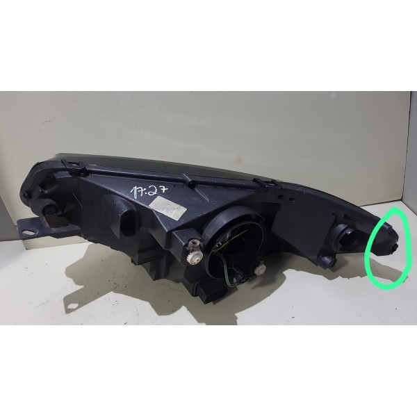 Farol Ford Ecosport 2013 2014 2015 2016 2017 Direito Detalhe