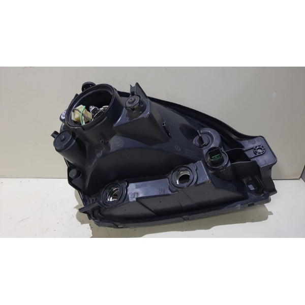 Farol Hyundai Tucson 05/13 Mascara Cinza Esquerdo Orig.