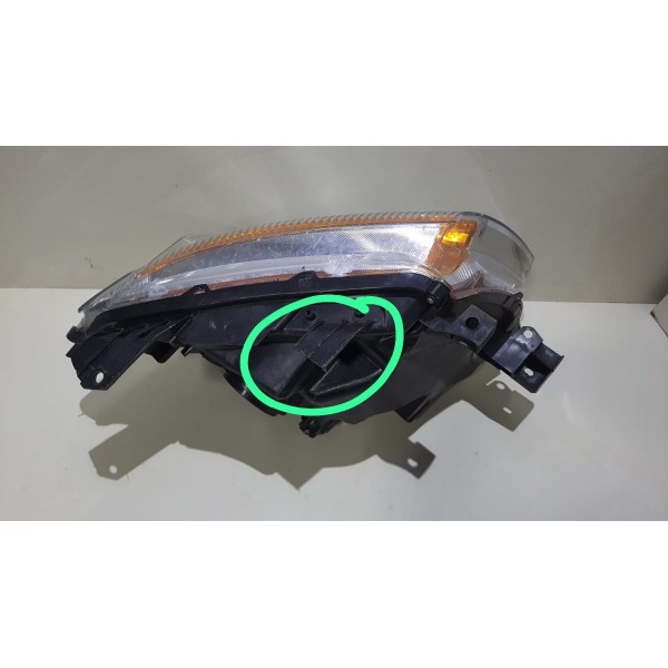 Farol Lado Esquerdo Ford Ranger 2012 2013 2014 2015 Detalhe