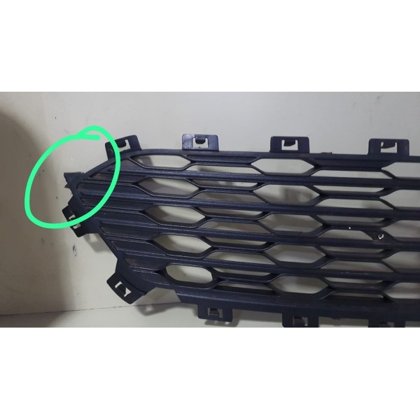 Grade Para-choque Cruze Sedan 2016 Até 2019 S/friso Cromado