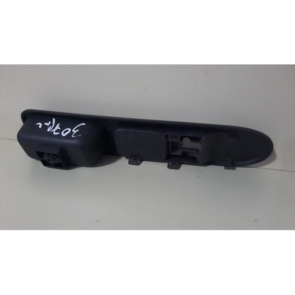 Moldura Botão Vidro Elétrico Dianteiro Direito Peugeot 307