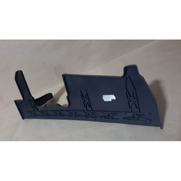 Defletor Radiador Saveiro Gol G5 G6 G7 Direito 5u0820160b