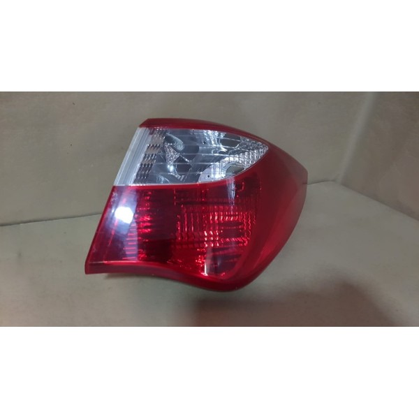 Lanterna Traseira Direita Canto Hb20 Sedan 2013/2018