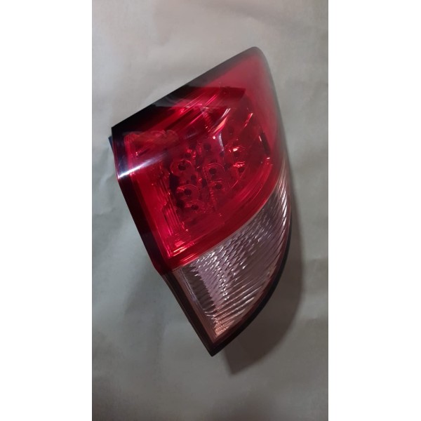 Lanterna Direita Hrv 2016 2017 2018 Com Led Usada