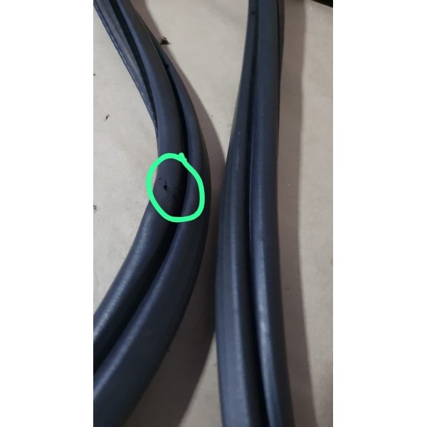 Borracha Vedação Porta Malas Gm Omega 2008 2009 2010 2011