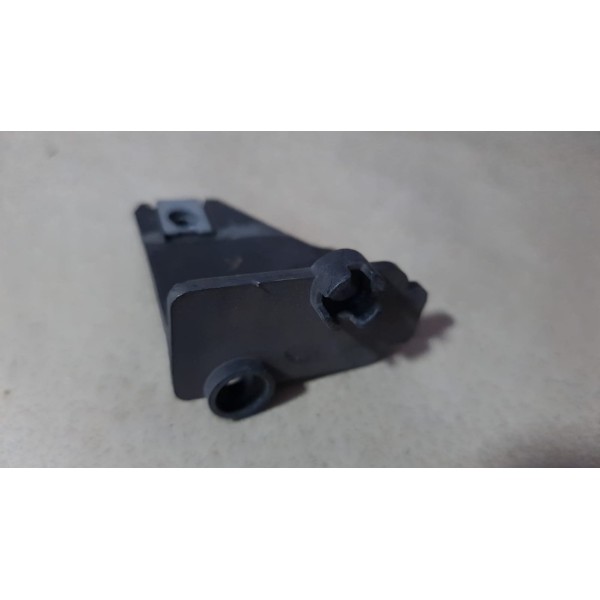 Guia Pé Farol Inferior Direito Chevrolet Cruze 2012/2016