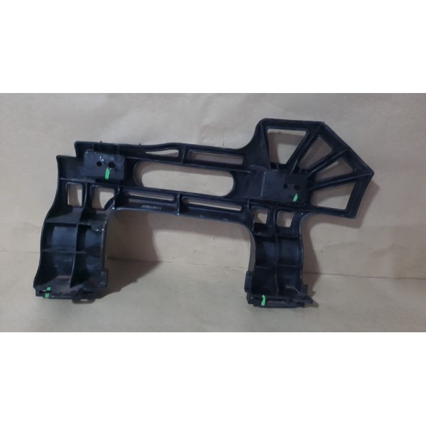 Guia Suporte Parachoque Traseiro Esq Hb20 Hatch 2012 A 2015