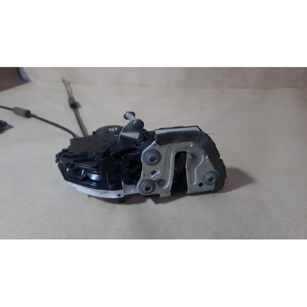 Fechadura Elétrica Traseira Esquerda Toyota Corolla 2015/19