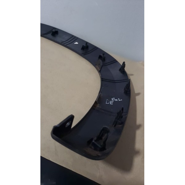 Moldura Paralama Dianteiro Esquerdo Kwid 2017 2018 2019