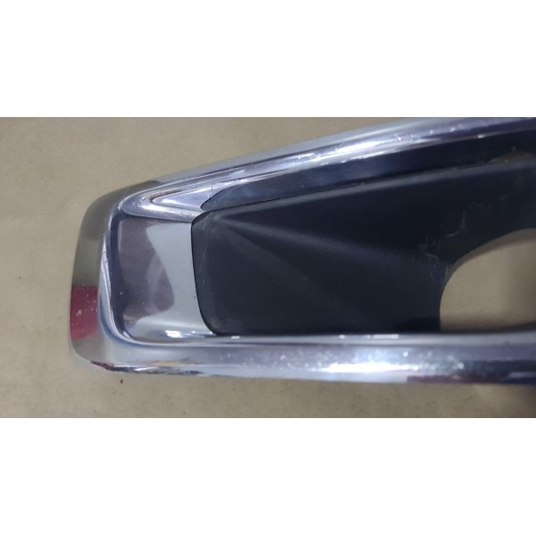 Moldura Farol Milha Esquerdo S10 2012-2016 Com Detalhe