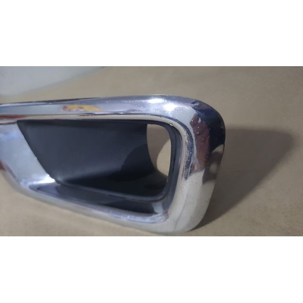 Moldura Farol Milha Esquerdo S10 2012-2016 Com Detalhe